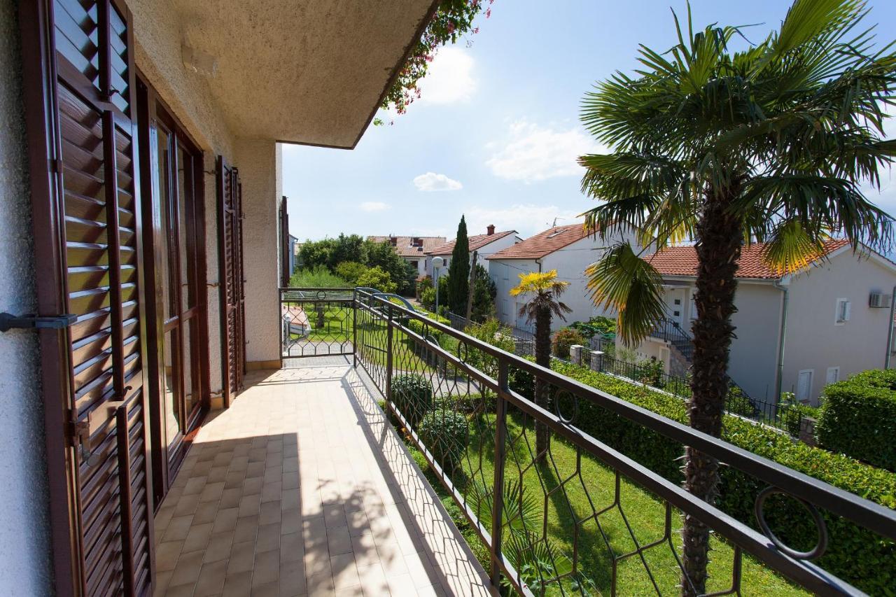 Apartments Nedeljka Malinska Kültér fotó
