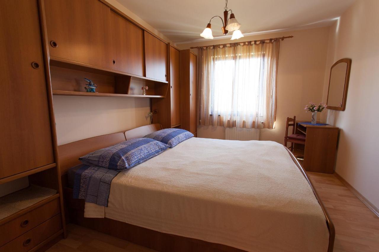 Apartments Nedeljka Malinska Kültér fotó