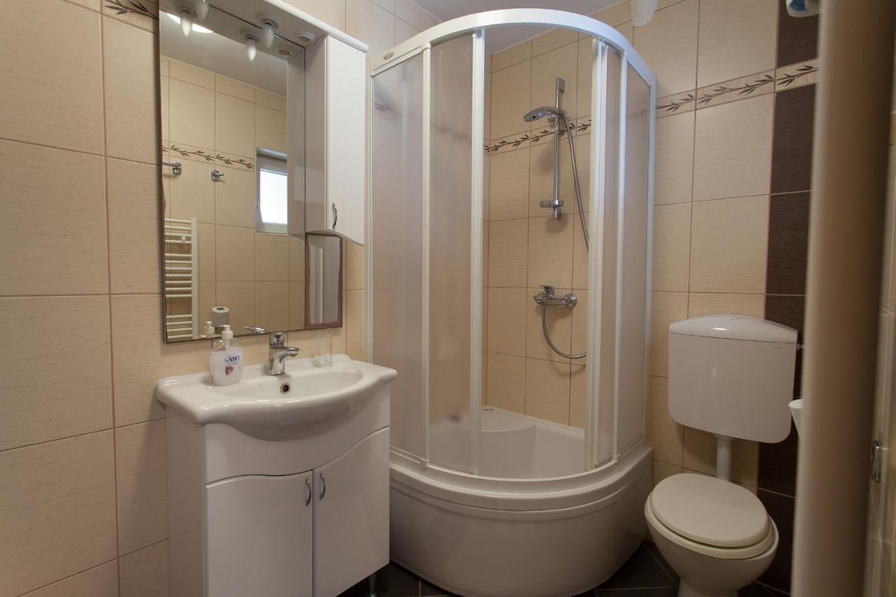 Apartments Nedeljka Malinska Kültér fotó